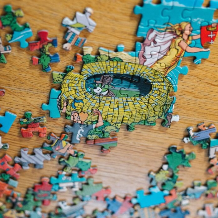 Puzzle 1000 el. 40-lecie Trefl - Trójmiasto - Spy Guy na stadionie
