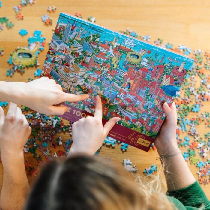 Puzzle 1000 el. 40-lecie Trefl - Trójmiasto - podziwianie pudełka