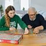 Puzzle 1000 el. 40-lecie Trefl - Trójmiasto - wspólne układanie - wnuczka i dziadek thumbnail