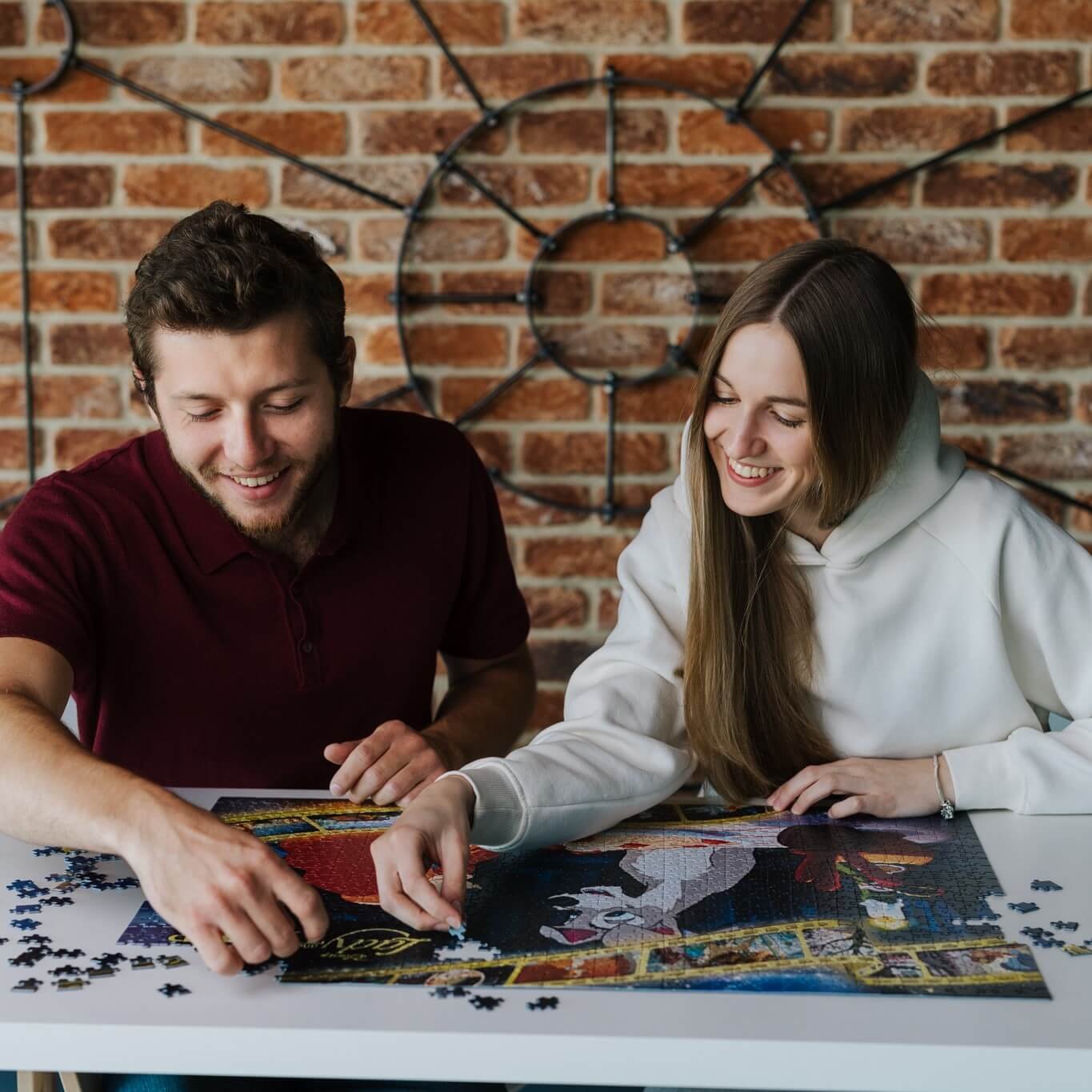 Puzzle Premium Plus Quality 1000 el. Iconic Moments: Zakochany kundel ...