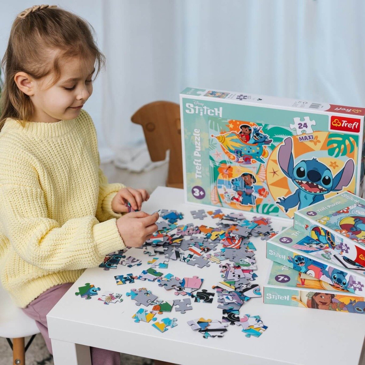 Puzzle 24 maxi Lilo & Stitch, Wesoły dzień Lilo & Stitch | Trefl