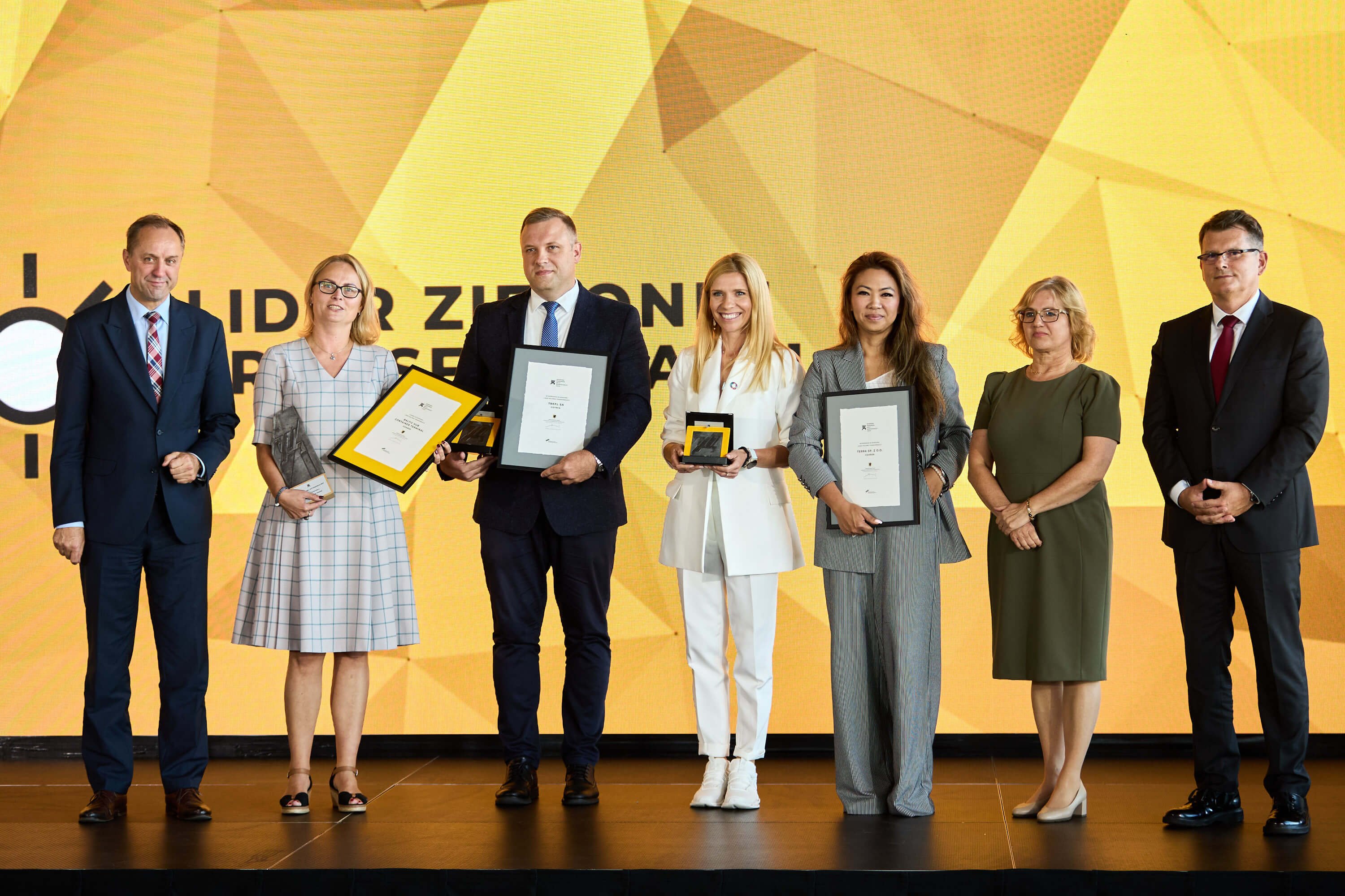 Trefl SA wyróżniony tytułem Lidera Zielonej Transformacji!